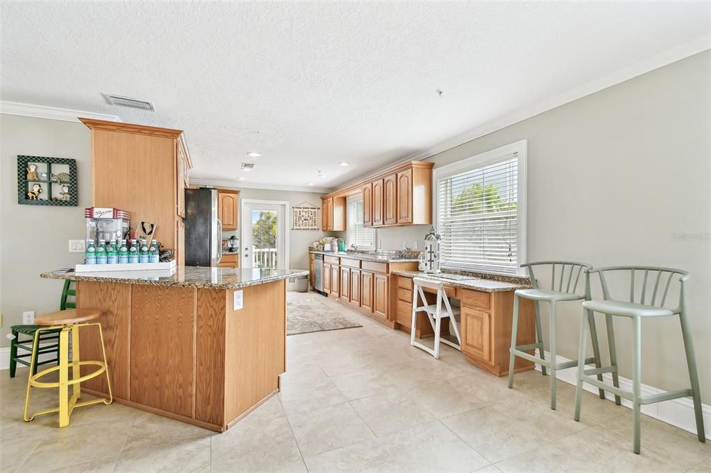 For Rent: $8,500 (4 beds, 3 baths, 2902 Square Feet)