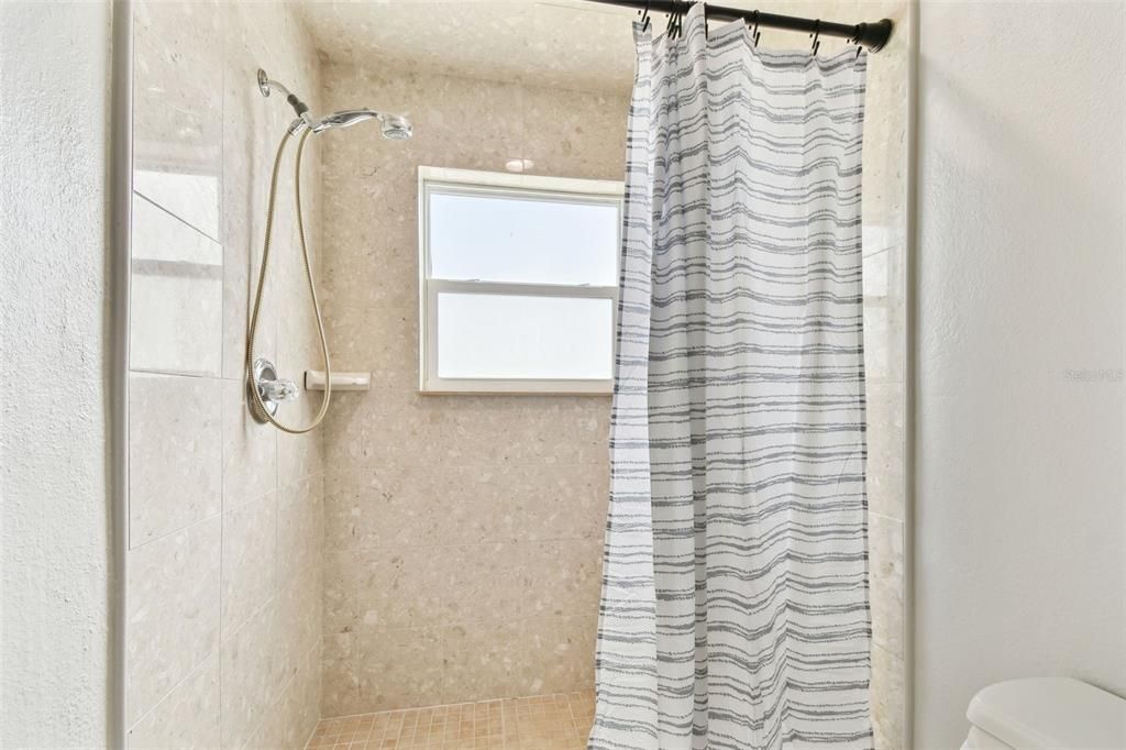 For Rent: $8,500 (4 beds, 3 baths, 2902 Square Feet)