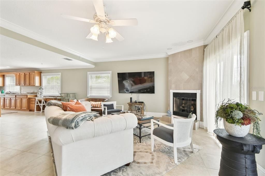 For Rent: $8,500 (4 beds, 3 baths, 2902 Square Feet)