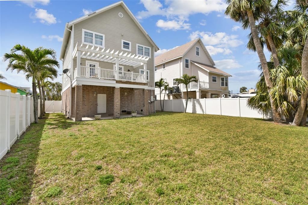 For Rent: $8,500 (4 beds, 3 baths, 2902 Square Feet)