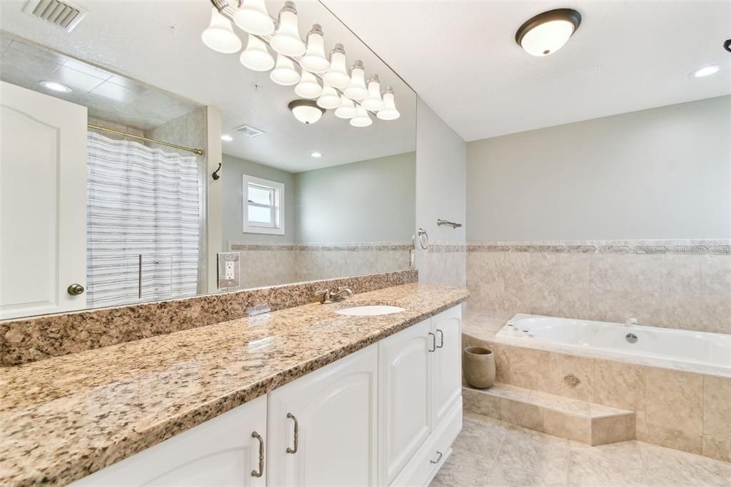 For Rent: $8,500 (4 beds, 3 baths, 2902 Square Feet)