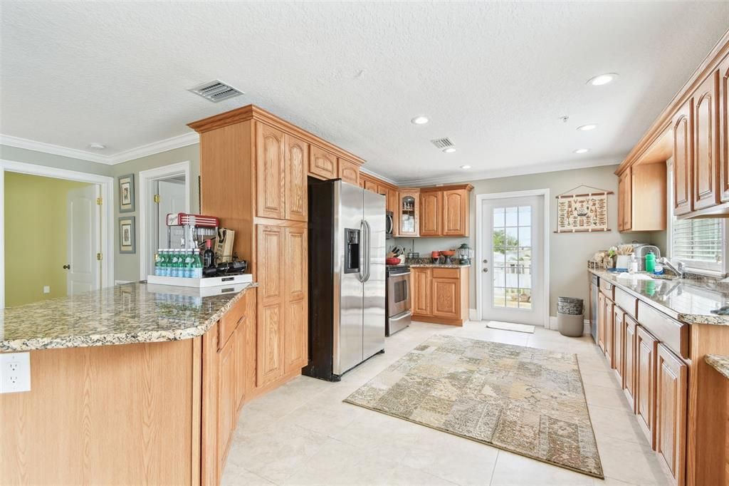 For Rent: $8,500 (4 beds, 3 baths, 2902 Square Feet)