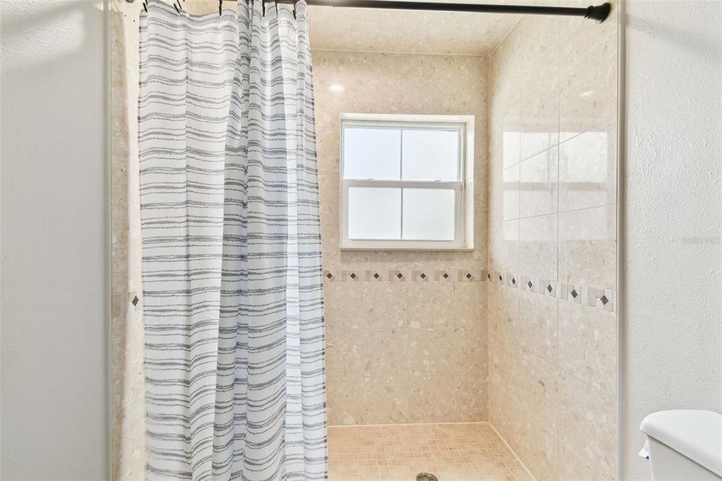 For Rent: $8,500 (4 beds, 3 baths, 2902 Square Feet)