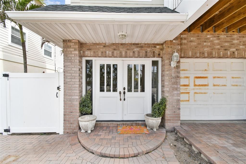 For Rent: $8,500 (4 beds, 3 baths, 2902 Square Feet)