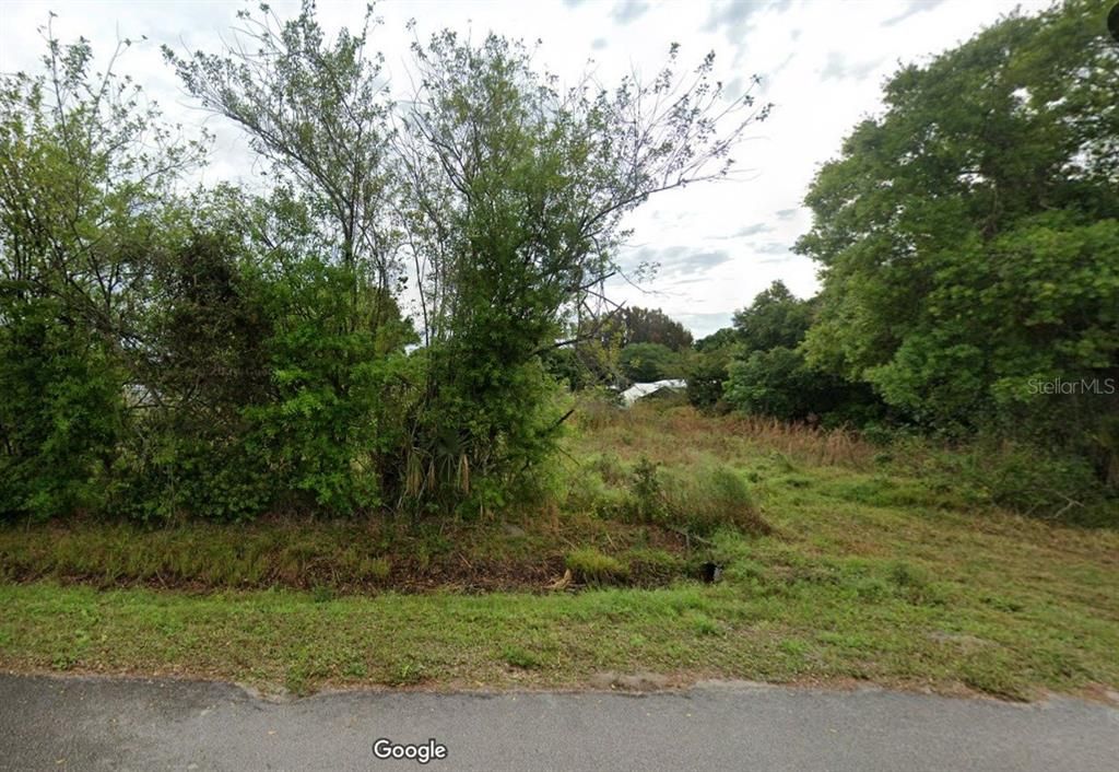 最近售出: $31,500 (0.36 acres)