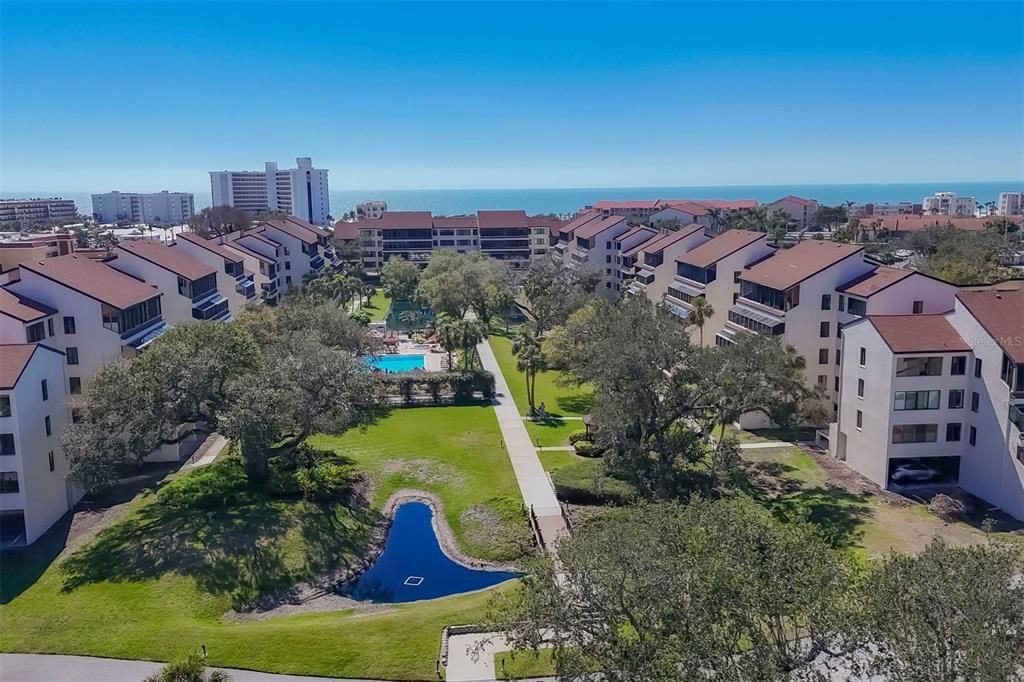 На продажу: $643,000 (2 спален, 2 ванн, 1306 Квадратных фут)