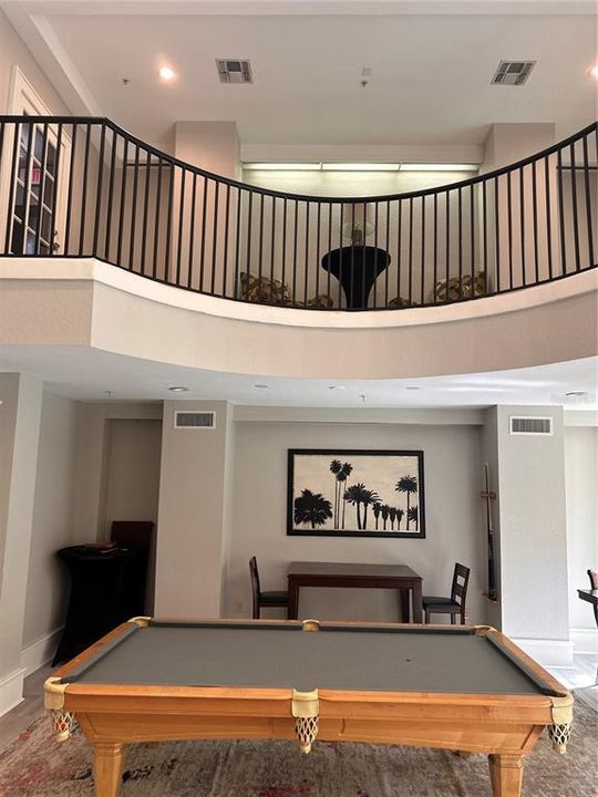 For Sale: $285,000 (2 beds, 2 baths, 1070 Square Feet)