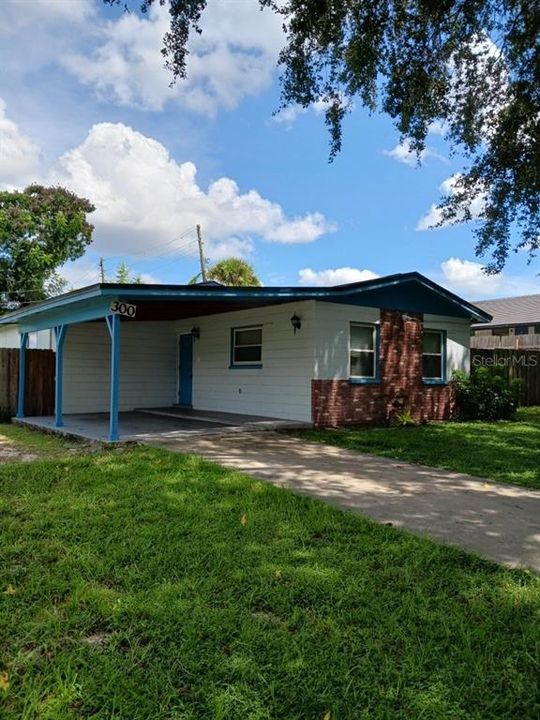 Recently Rented: $1,900 (3 beds, 1 baths, 1201 Square Feet)