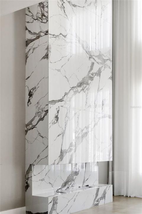 Под контрактом: $2,850,000 (6 спален, 7 ванн, 8372 Квадратных фут)