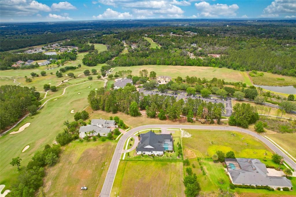 En Venta: $350,000 (0.91 acres)