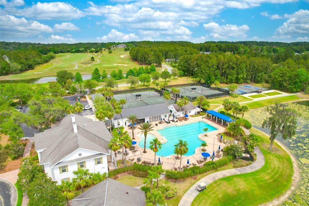 En Venta: $350,000 (0.91 acres)