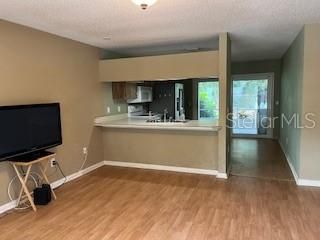 Active With Contract: $222,000 (3 beds, 2 baths, 1197 Square Feet)