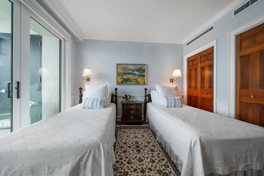 На продажу: $1,075,000 (3 спален, 2 ванн, 1200 Квадратных фут)