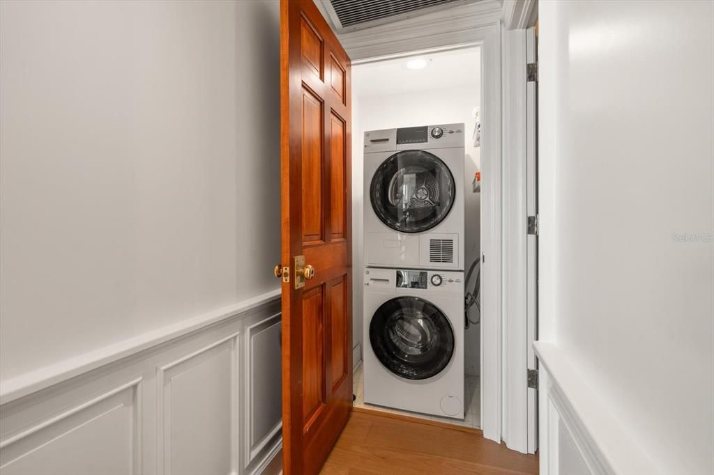 На продажу: $1,075,000 (3 спален, 2 ванн, 1200 Квадратных фут)