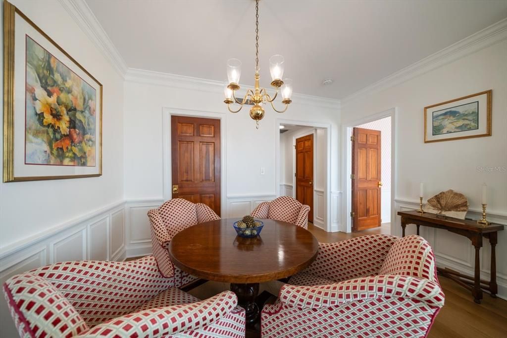 На продажу: $1,075,000 (3 спален, 2 ванн, 1200 Квадратных фут)