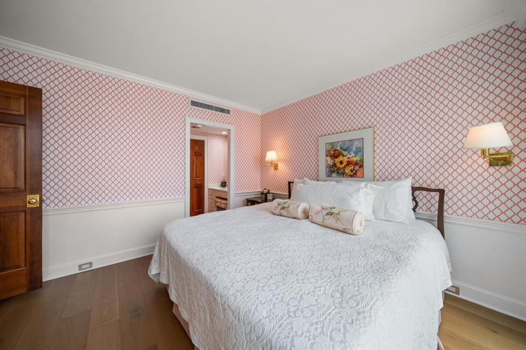 На продажу: $1,075,000 (3 спален, 2 ванн, 1200 Квадратных фут)