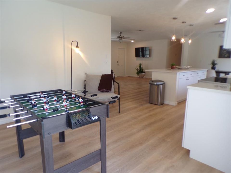 For Rent: $3,000 (3 beds, 2 baths, 1449 Square Feet)