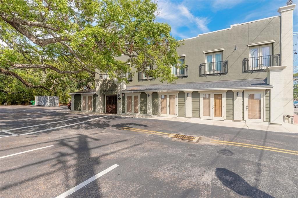 For Sale: $1,950,000 (0 beds, 0 baths, 7044 Square Feet)