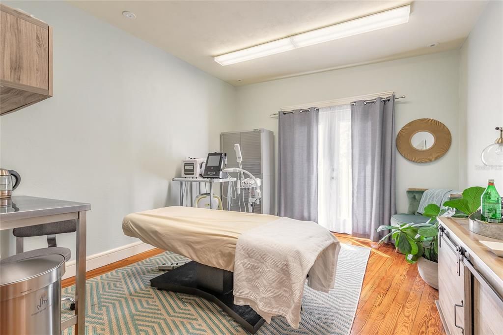 For Sale: $1,950,000 (0 beds, 0 baths, 7044 Square Feet)