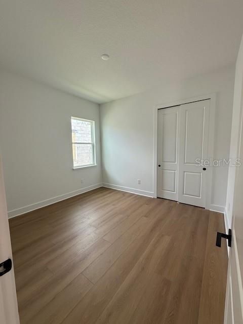 合同活跃: $579,000 (3 贝兹, 2 浴室, 2411 平方英尺)