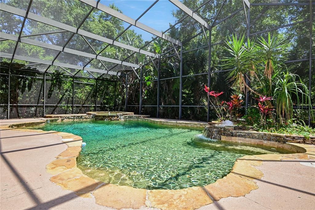 For Sale: $950,000 (4 beds, 4 baths, 3173 Square Feet)