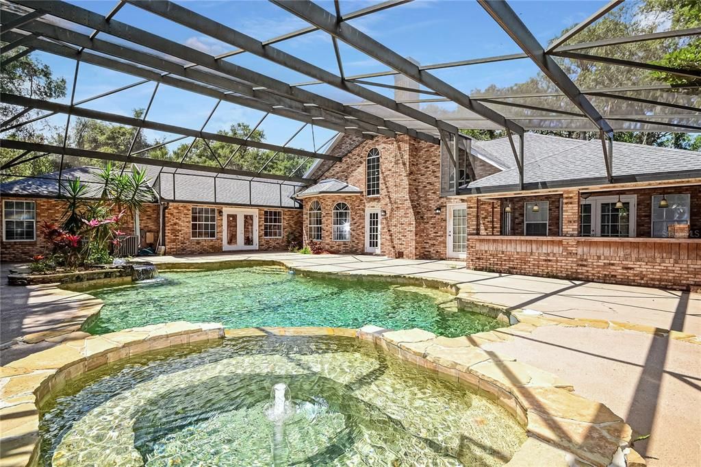 For Sale: $950,000 (4 beds, 4 baths, 3173 Square Feet)