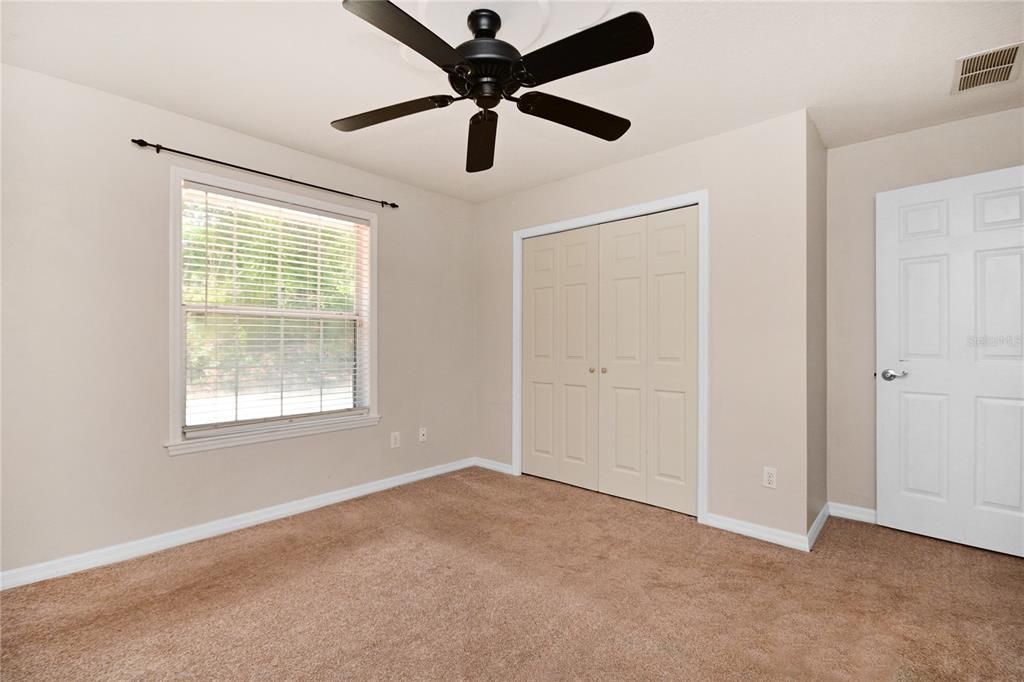 For Sale: $950,000 (4 beds, 4 baths, 3173 Square Feet)