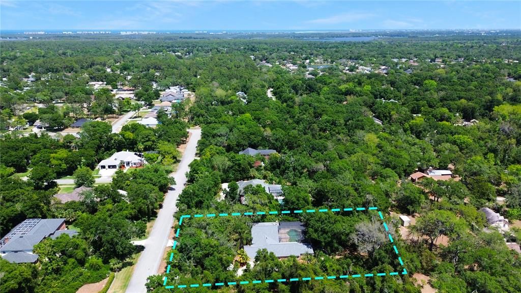 For Sale: $950,000 (4 beds, 4 baths, 3173 Square Feet)