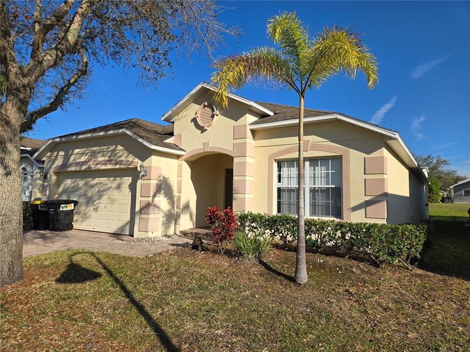 Vendido Recientemente: $385,000 (4 camas, 3 baños, 1876 Pies cuadrados)
