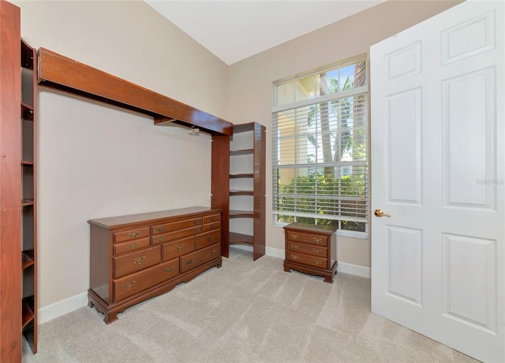 For Sale: $2,249,900 (3 beds, 4 baths, 3911 Square Feet)