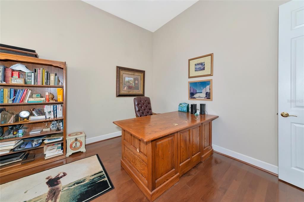 For Sale: $2,249,900 (3 beds, 4 baths, 3911 Square Feet)