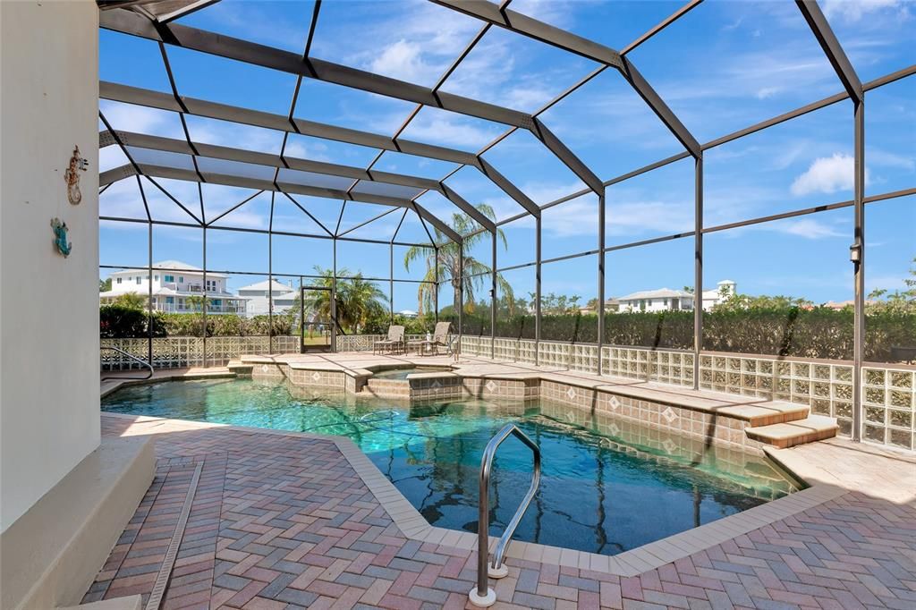 For Sale: $2,249,900 (3 beds, 4 baths, 3911 Square Feet)