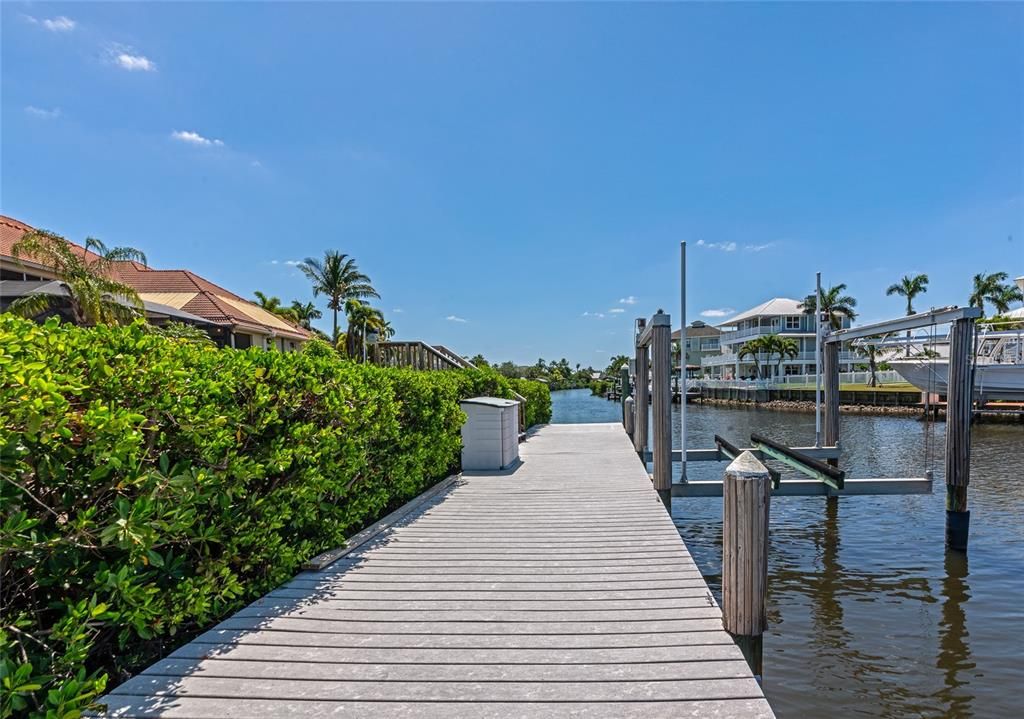 For Sale: $2,249,900 (3 beds, 4 baths, 3911 Square Feet)