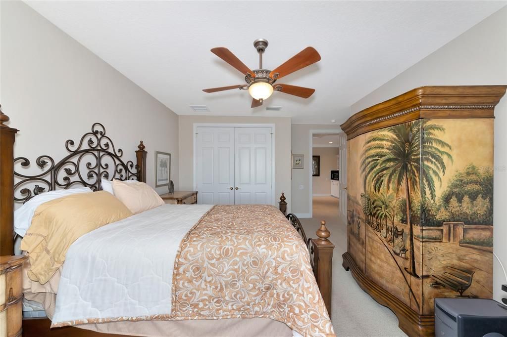 For Sale: $2,249,900 (3 beds, 4 baths, 3911 Square Feet)