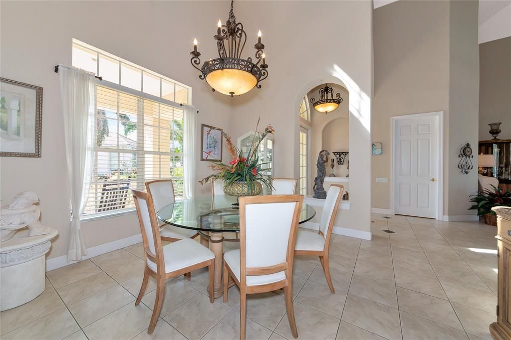 For Sale: $2,249,900 (3 beds, 4 baths, 3911 Square Feet)