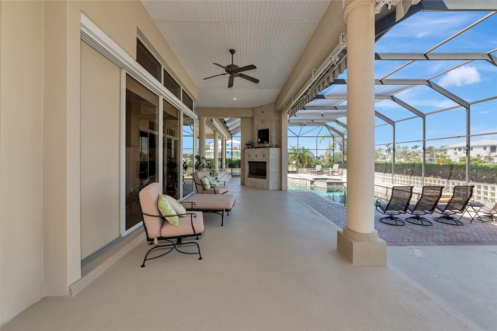 For Sale: $2,249,900 (3 beds, 4 baths, 3911 Square Feet)