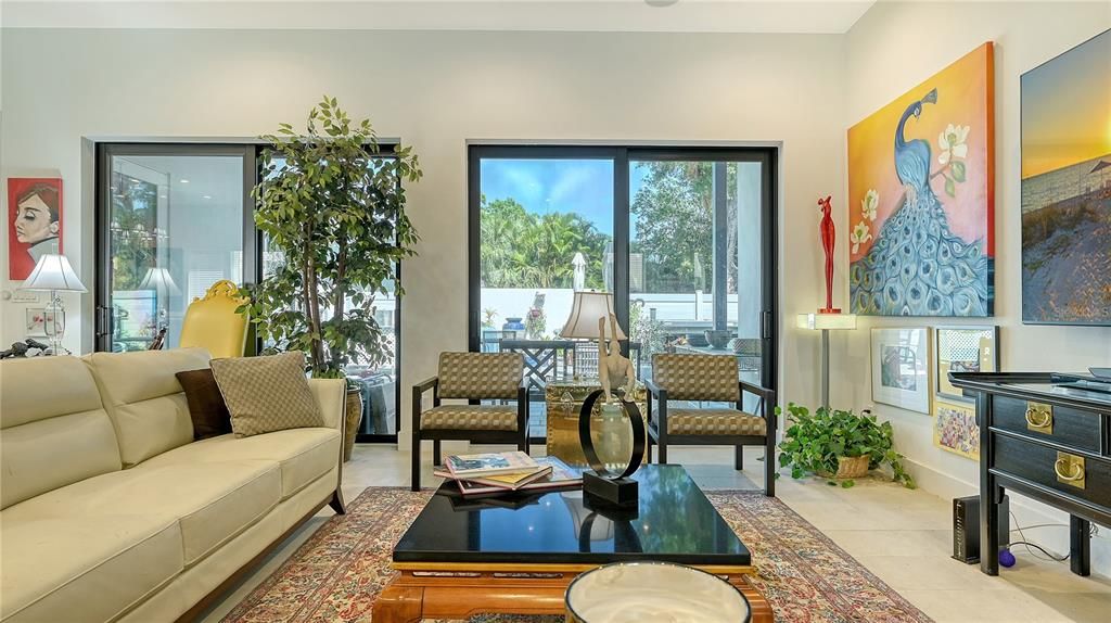 待售: $2,500,000 (4 贝兹, 0 浴室, 4451 平方英尺)