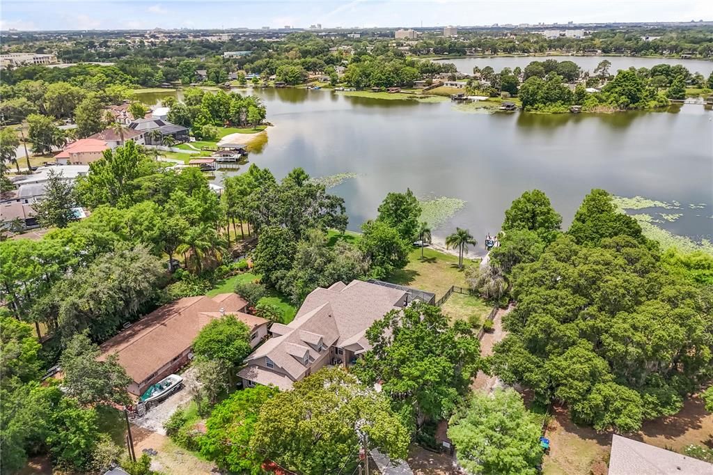 PERFECT LAKESIDE HOME