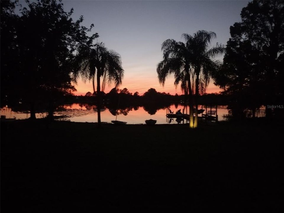 SUNSET VIEWS WEST