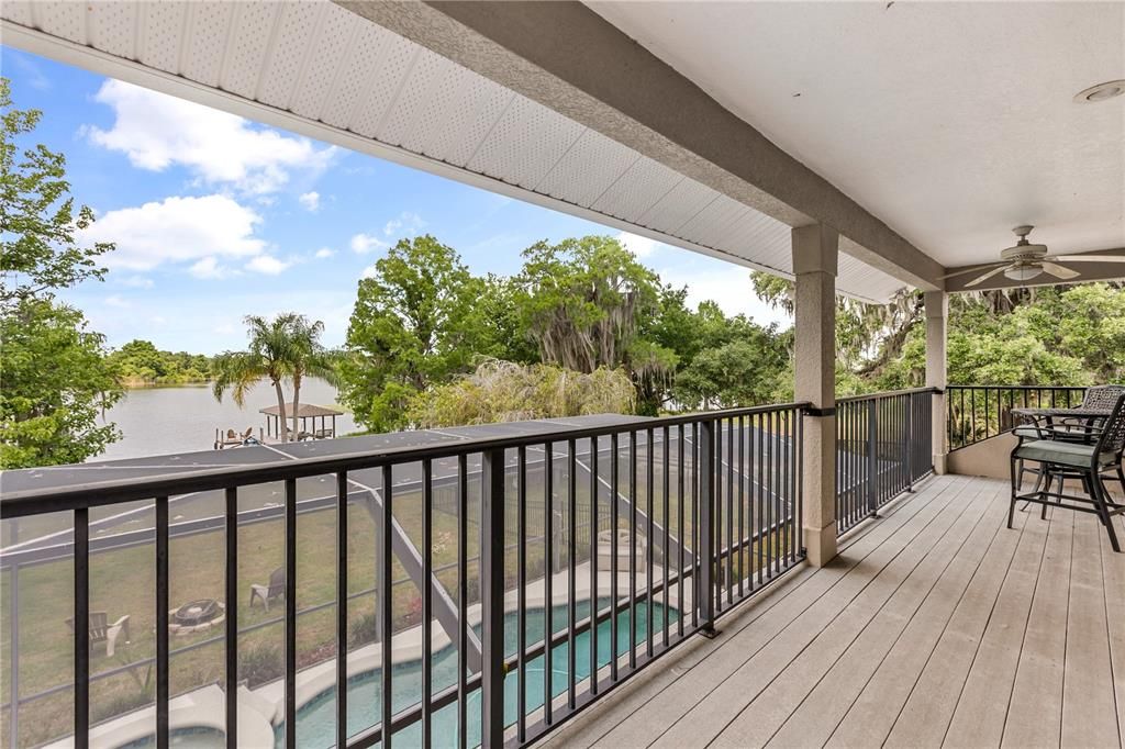 COVERED BALCONY OFF GREAT ROOM & DECK