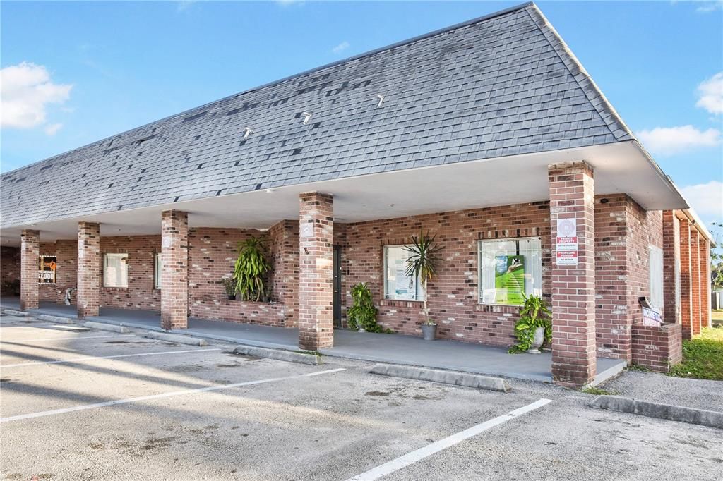 待售: $3,600,000 (0 贝兹, 0 浴室, 6640 平方英尺)