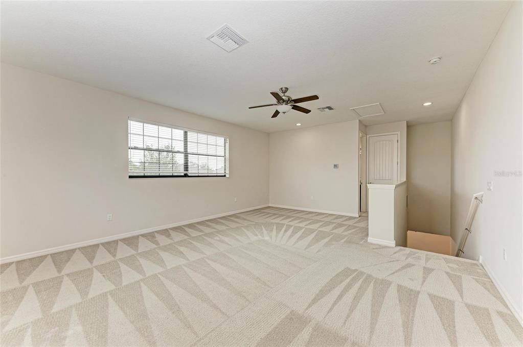 Active With Contract: $849,000 (4 beds, 4 baths, 3298 Square Feet)