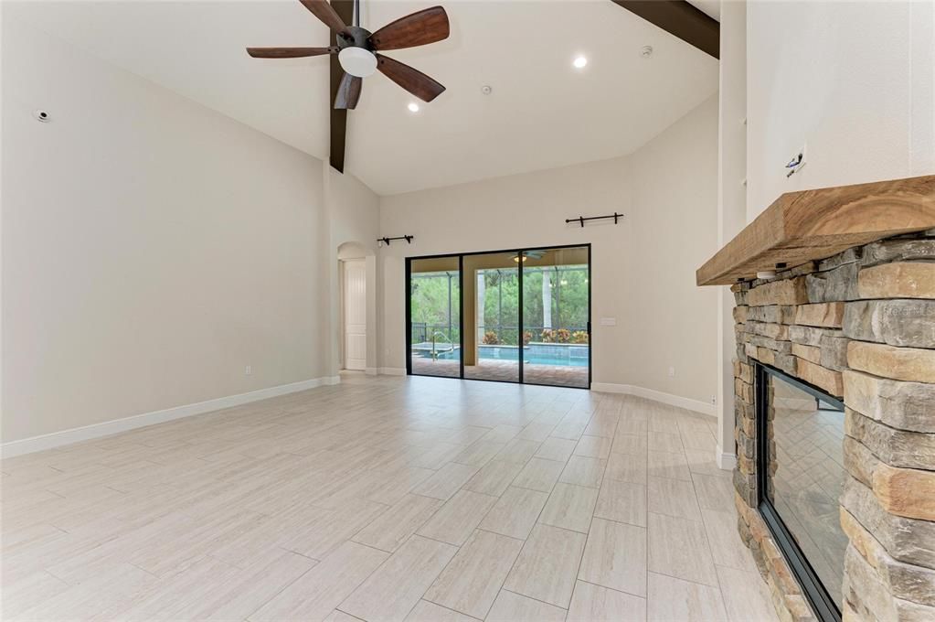 Active With Contract: $849,000 (4 beds, 4 baths, 3298 Square Feet)