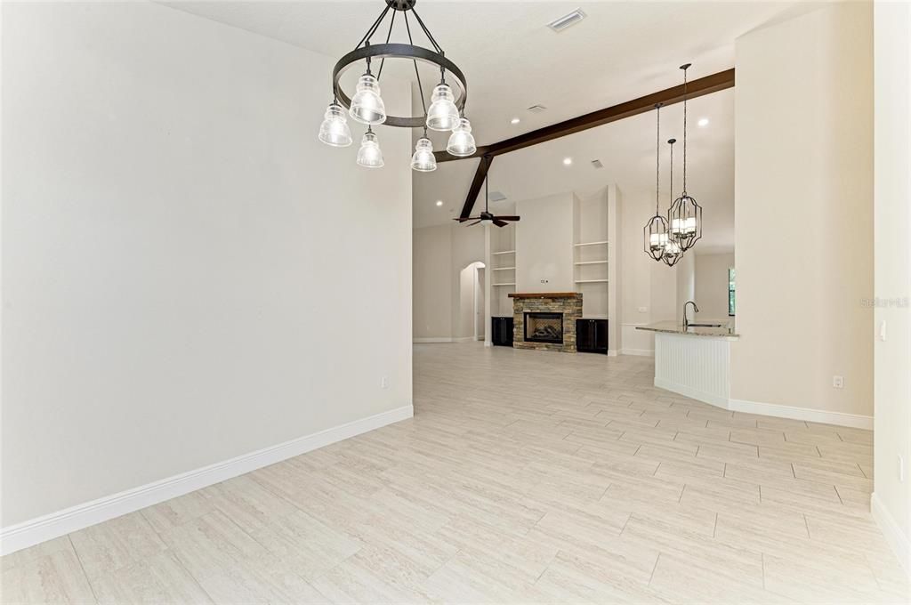 Active With Contract: $849,000 (4 beds, 4 baths, 3298 Square Feet)