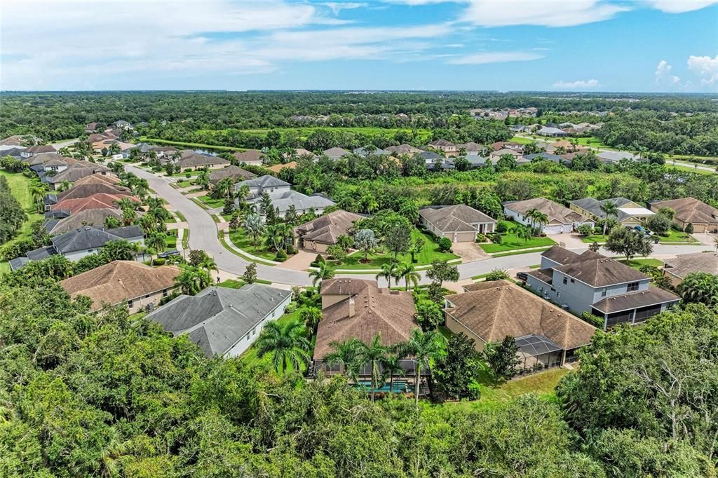 Active With Contract: $849,000 (4 beds, 4 baths, 3298 Square Feet)