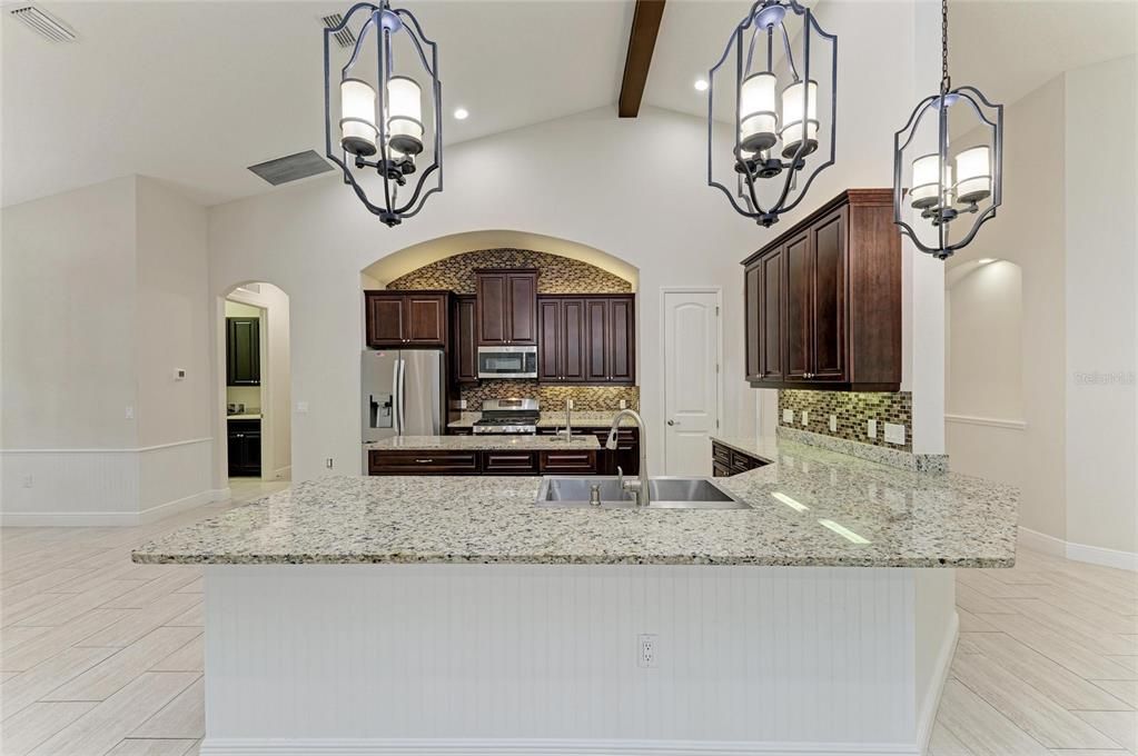 Active With Contract: $849,000 (4 beds, 4 baths, 3298 Square Feet)