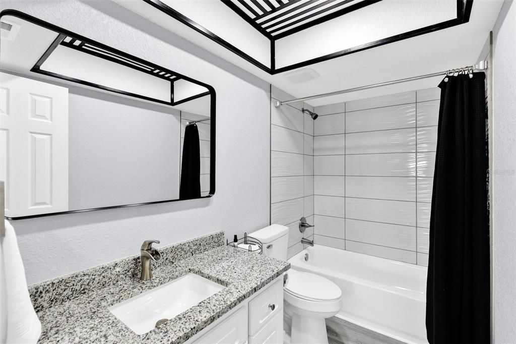 For Sale: $424,900 (4 beds, 2 baths, 1664 Square Feet)