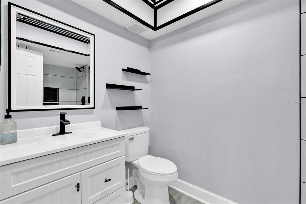 For Sale: $424,900 (4 beds, 2 baths, 1664 Square Feet)