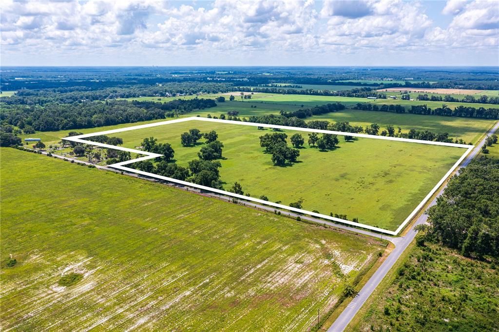 En Venta: $525,525 (54.90 acres)