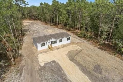 最近租的: $1,900 (4 贝兹, 2 浴室, 1475 平方英尺)